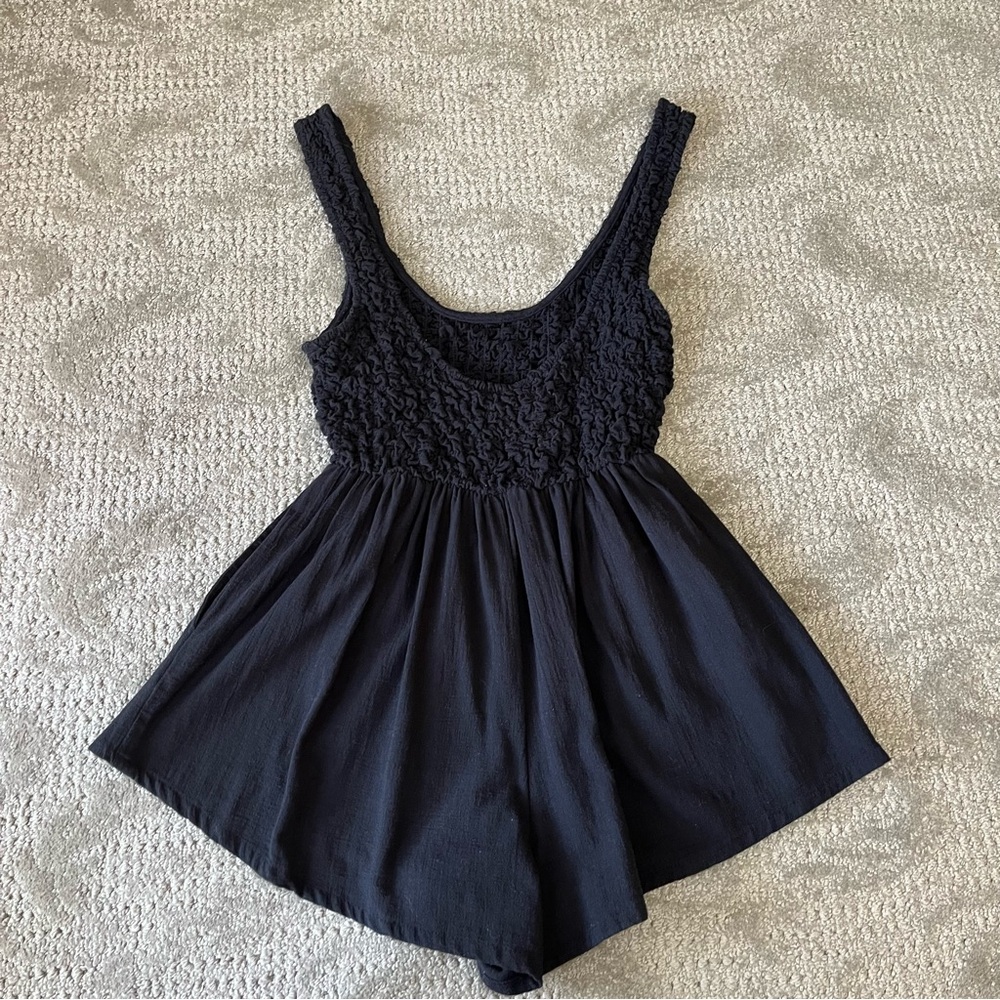 EUC Women's Free People Juliette Smoked Romper size XS in Back - Picture 8 of 9